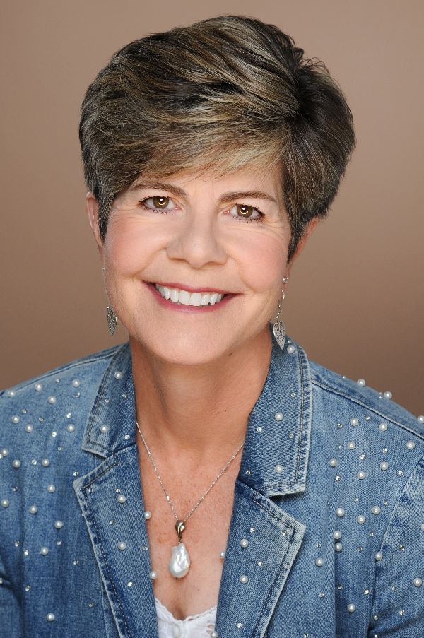 Suzanne_Giesemann